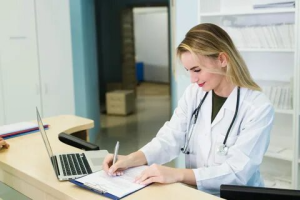Role of a Medical Receptionist